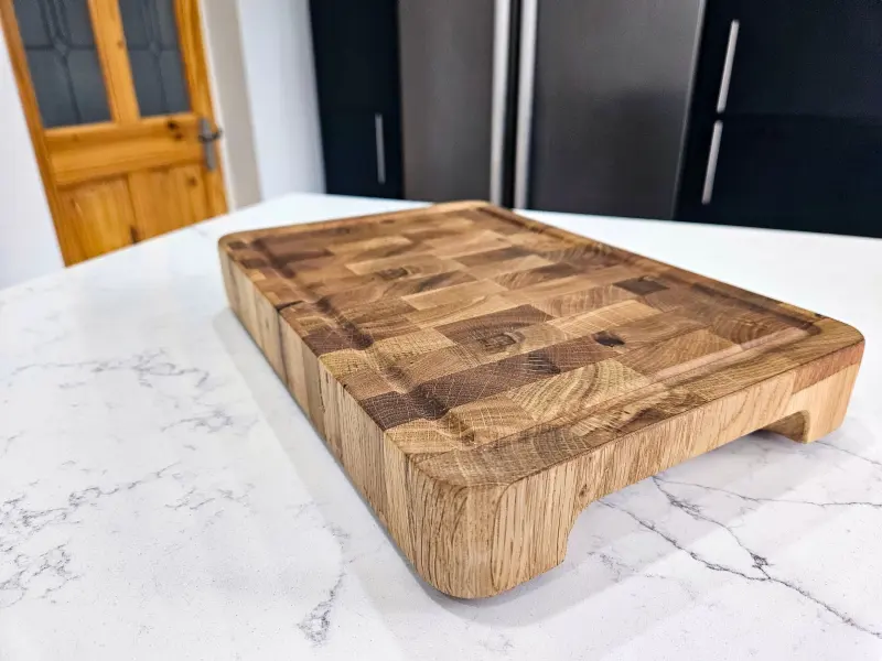 End-grain oak chopping board, photo 9 of 10, as taken